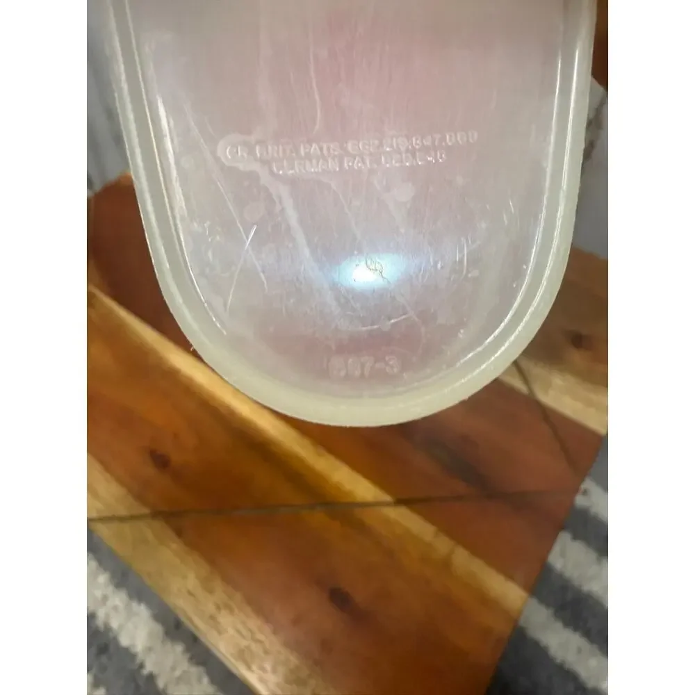 Vintage Tupperware Beverage Buddy‎ Pitcher with Red Flip-Top Lids